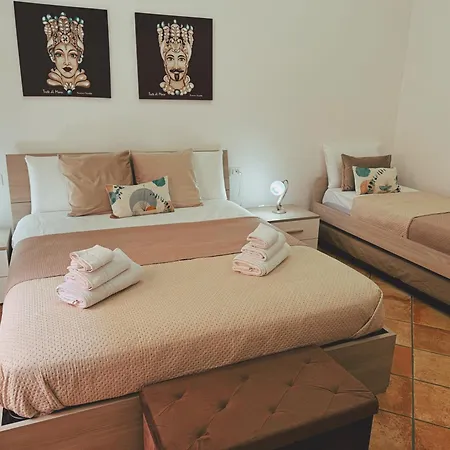 Guest house Sicania - In Centro Storico A 3*