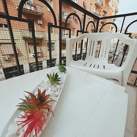 Sicania - In Centro Storico A 3* Палермо
